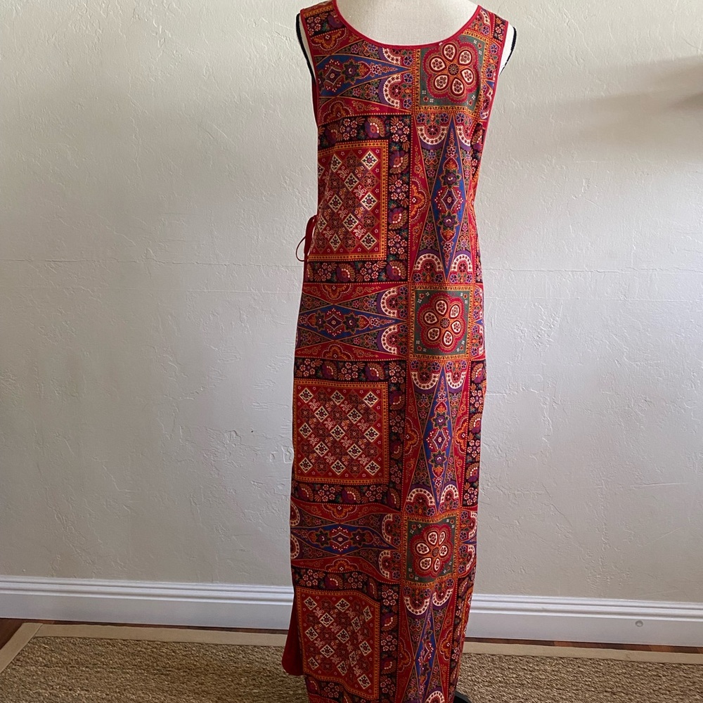 True Vintage Paisley Apron Maxi Dress Cover Up With side Ties